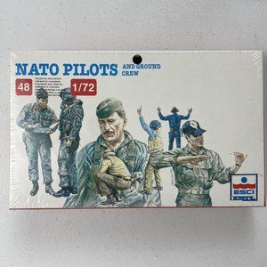 Vintage ESCI ERTL 1:72 NATO Pilots and Ground Crew Set #243 Complete Set - NOS